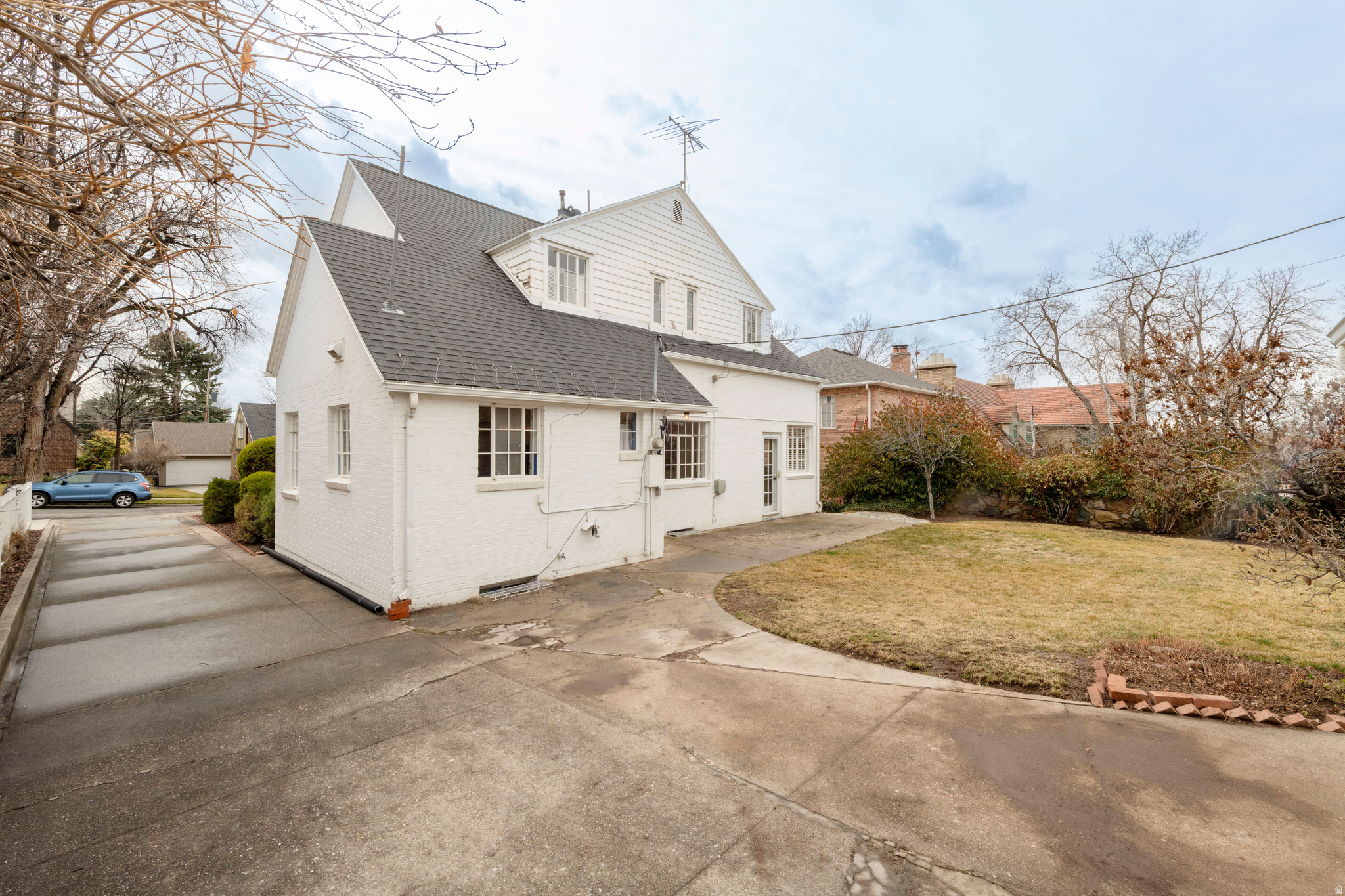 NORMANDIE HEIGHTS - Residential