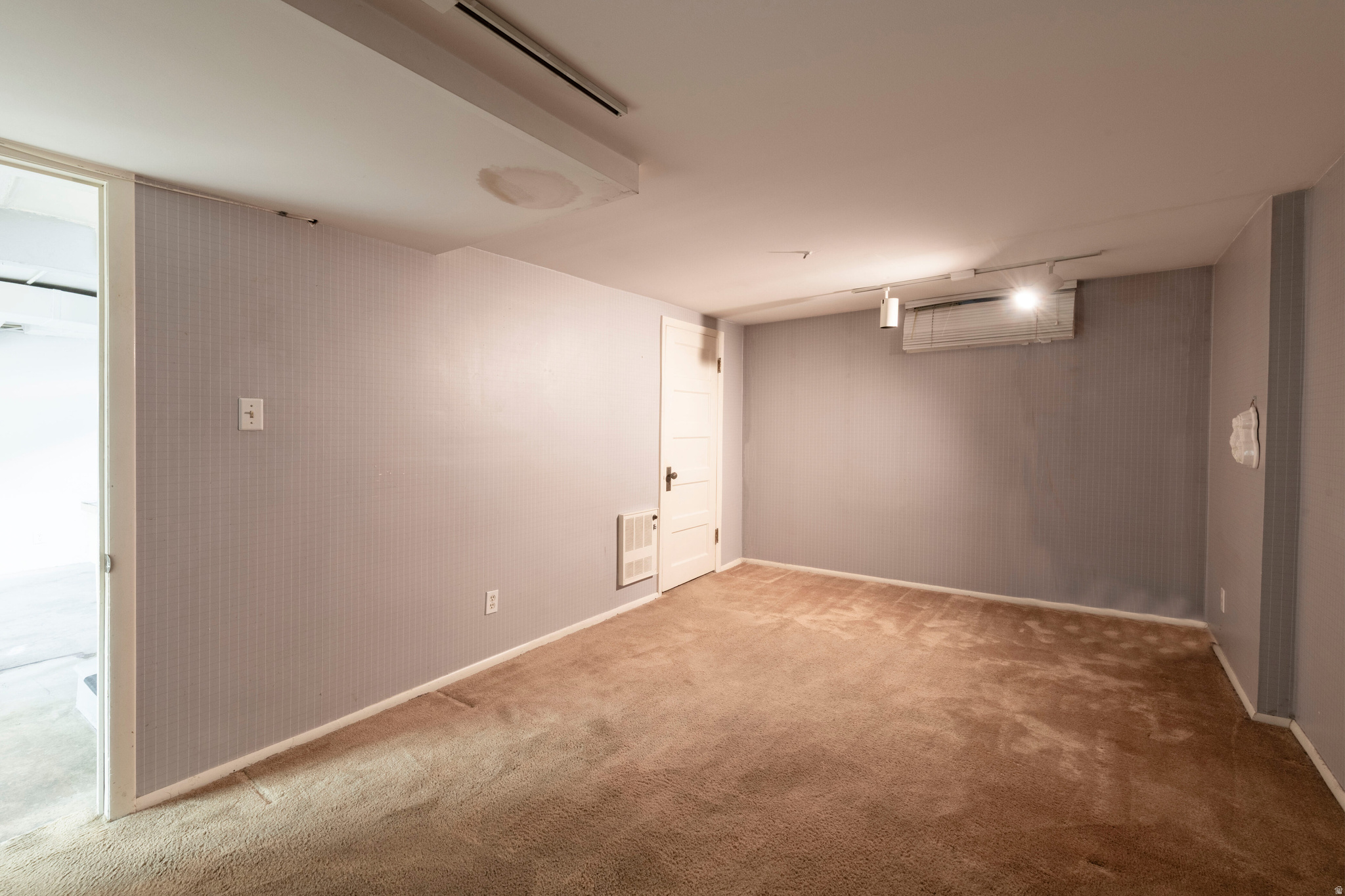 NORMANDIE HEIGHTS - Residential