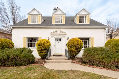 Photo of 1419 E PRINCETON AVE, Salt Lake City, UT 84105 (MLS # 2139652)