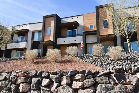 Tiny photo for 1369 S POLE CREEK LN, Washington, UT 84780 (MLS # 2132109)