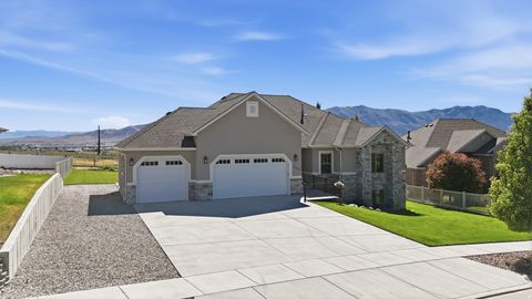 Homes For Sale - 1098 N Valley View Dr<br/> Tremonton, UT 84337