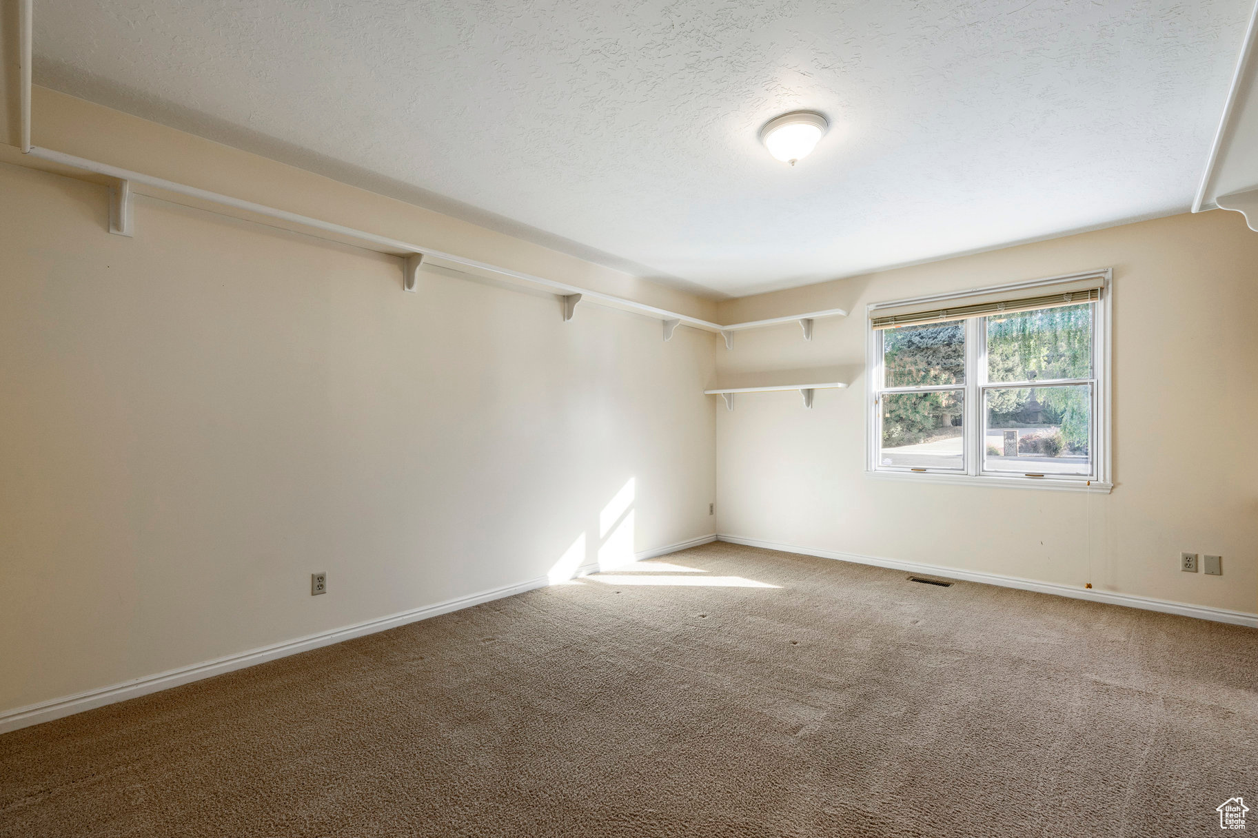 BRIARWOOD - Residential