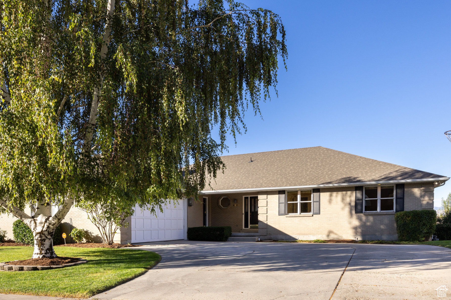 BRIARWOOD - Residential