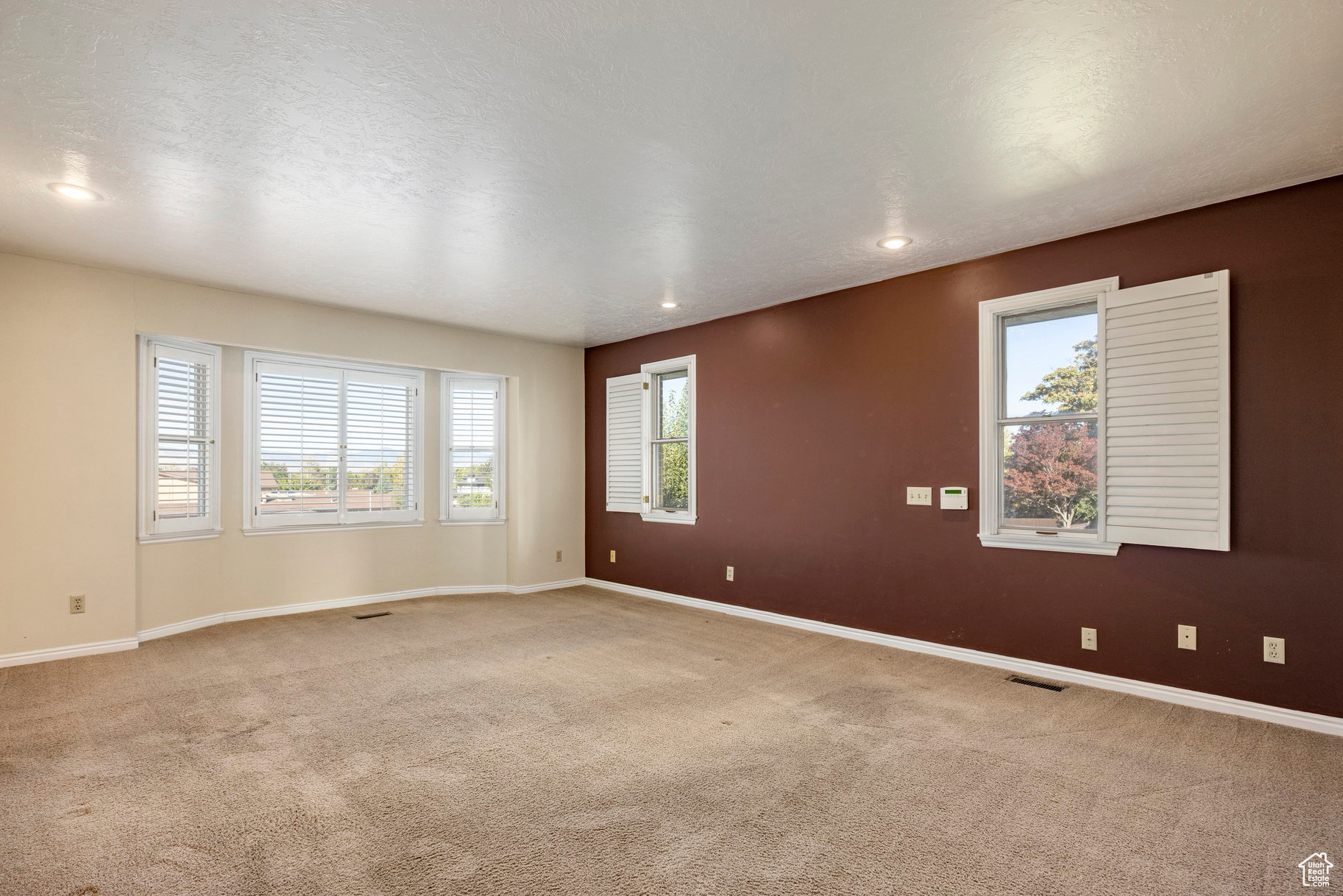 BRIARWOOD - Residential