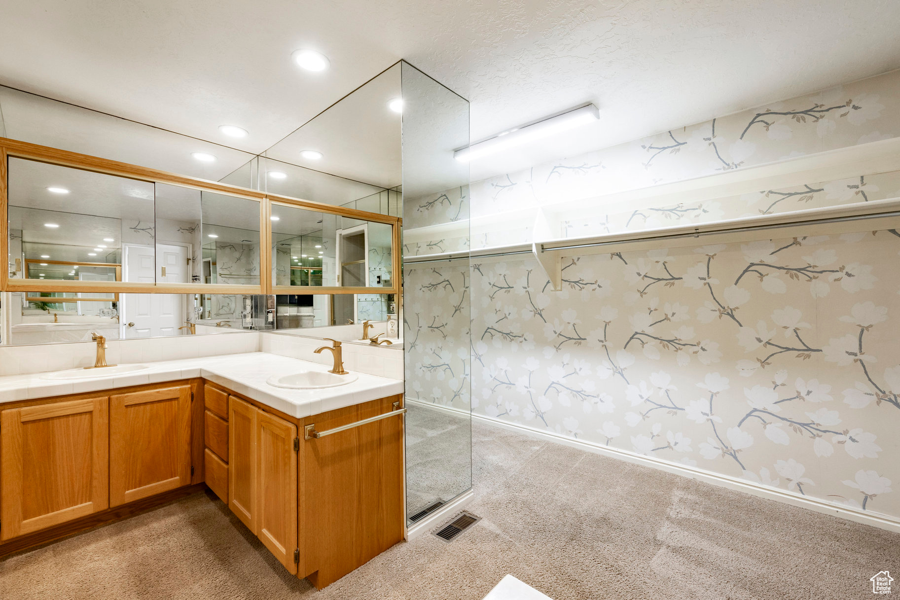 BRIARWOOD - Residential
