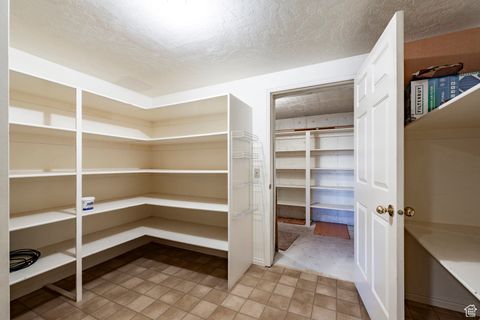 Tiny photo for 4340 S LYNNE LN, Holladay, UT 84124 (MLS # 2110993)