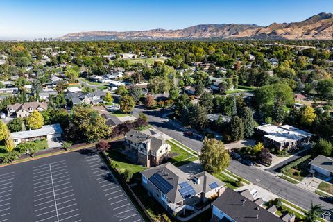 Tiny photo for 4340 S LYNNE LN, Holladay, UT 84124 (MLS # 2110993)