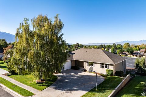 Tiny photo for 4340 S LYNNE LN, Holladay, UT 84124 (MLS # 2110993)