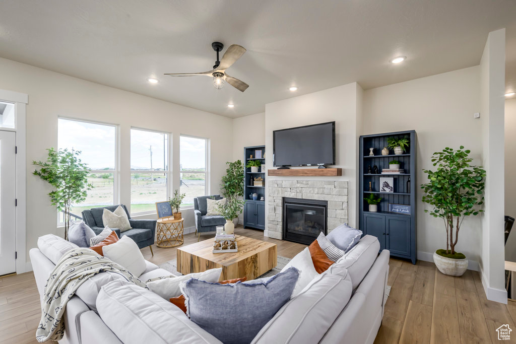 WORTHINGTON RANCH - Residential