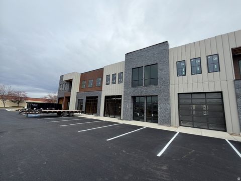 Photo of 74 E 13065 S, Draper, UT 84020 (MLS # 2145138)