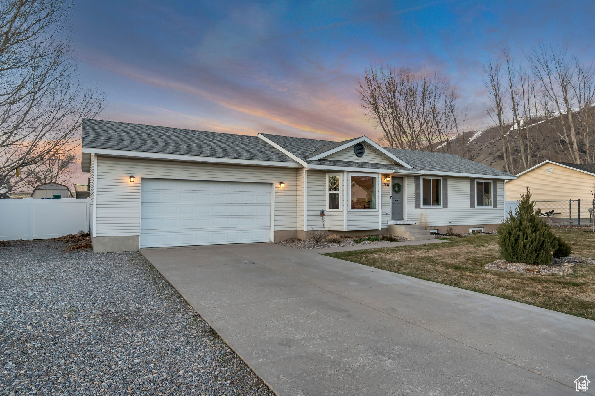 1041 E 30, Hyrum, Utah image 2