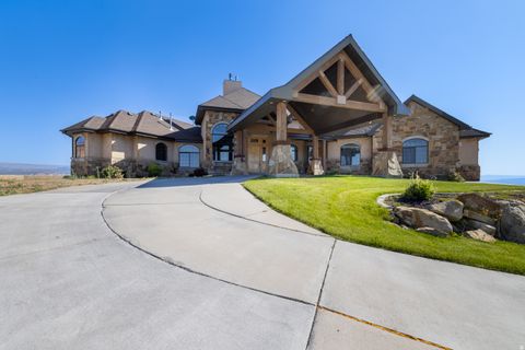 2849 W 1800 S Vernal UT 84078