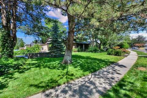 Tiny photo for 1433 E ESTRELLITA DR, Sandy, UT 84093 (MLS # 2177195)