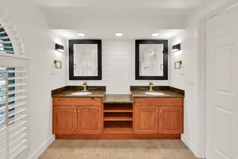 Tiny photo for 1433 E ESTRELLITA DR, Sandy, UT 84093 (MLS # 2177195)