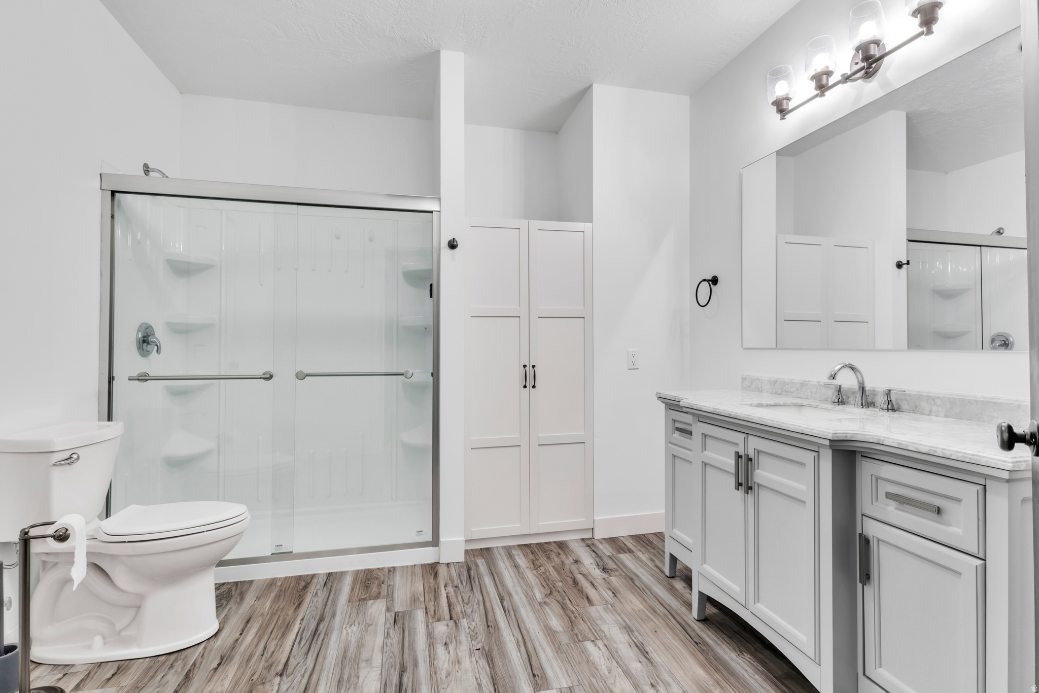 MAPLETON GROVE - Residential