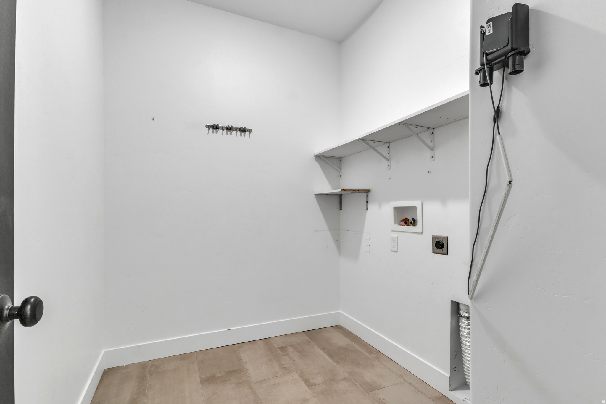 MAPLETON GROVE - Residential