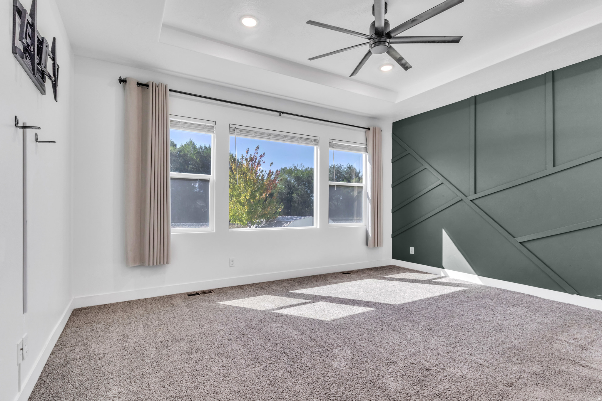 MAPLETON GROVE - Residential