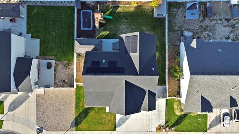 Tiny photo for 674 S MEADE ST, Mapleton, UT 84664 (MLS # 2136275)