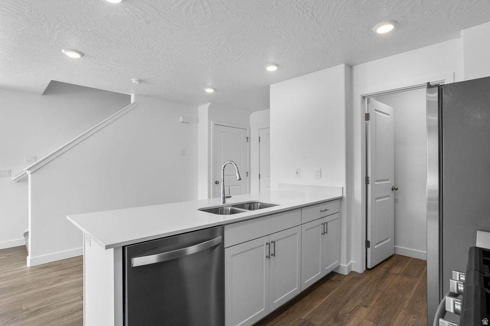 LONG VALLEY - Residential