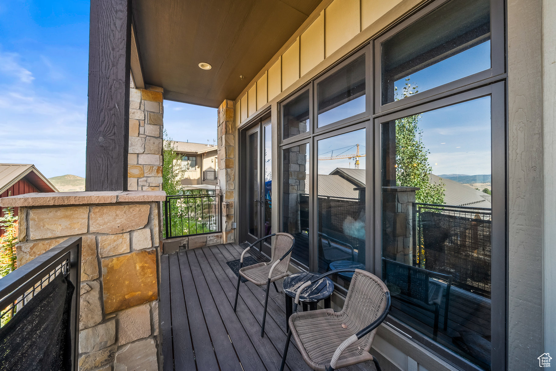 BLACKSTONE RESIDENCE - Residential