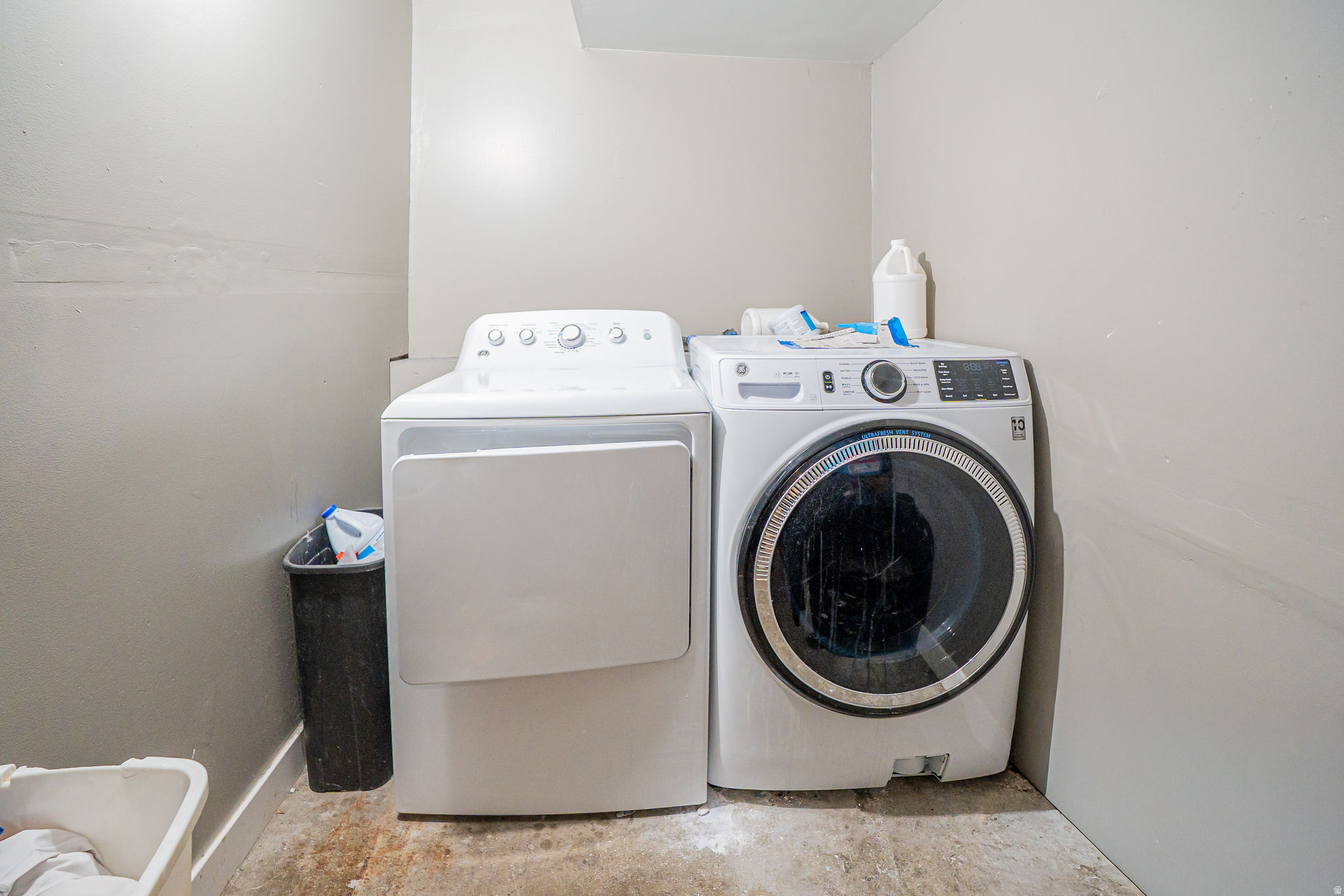 OQUIRRH SHADOWS - Residential