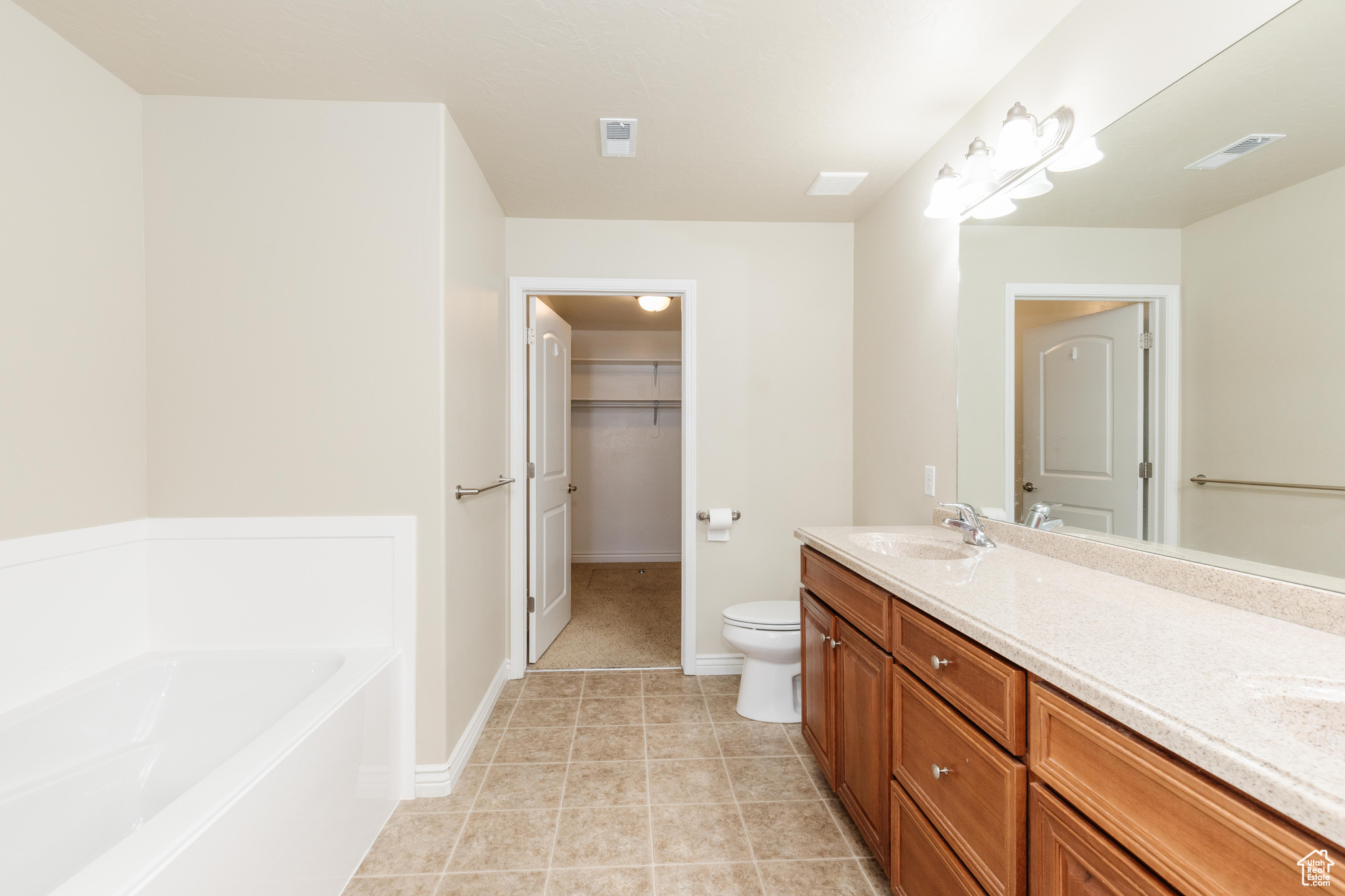 344 E 2280 #C, North Logan, Utah image 17