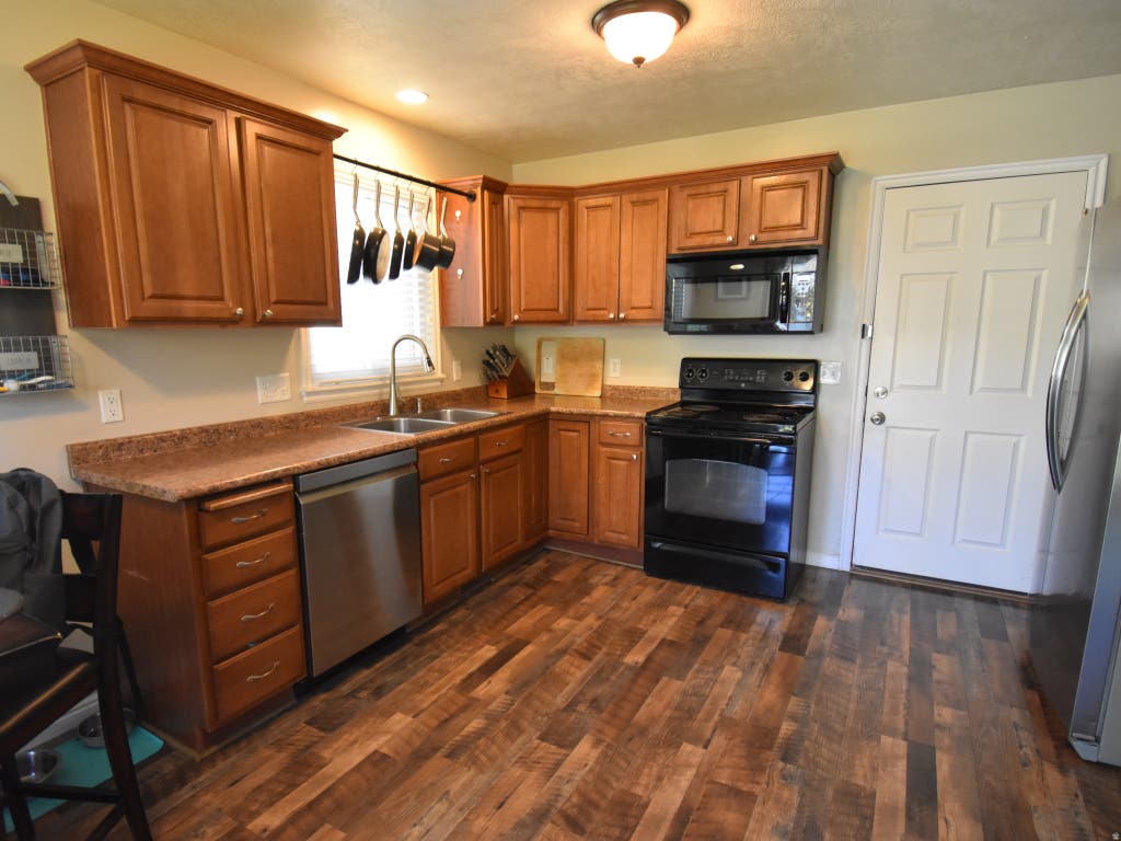 Photo of 7088 W 8090 S, West Jordan, UT 84088 (MLS # 2166070)