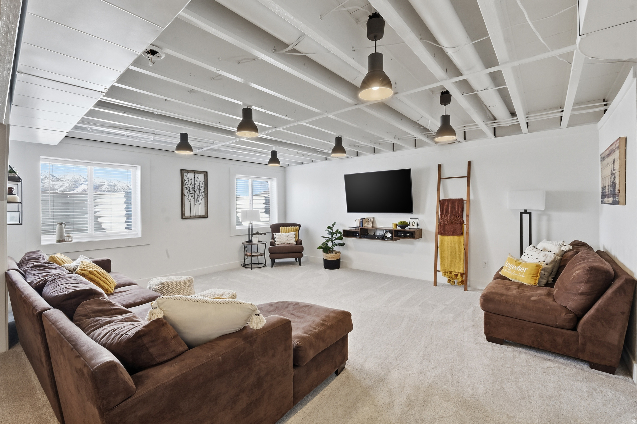 MT. STERLING FARMS - Residential