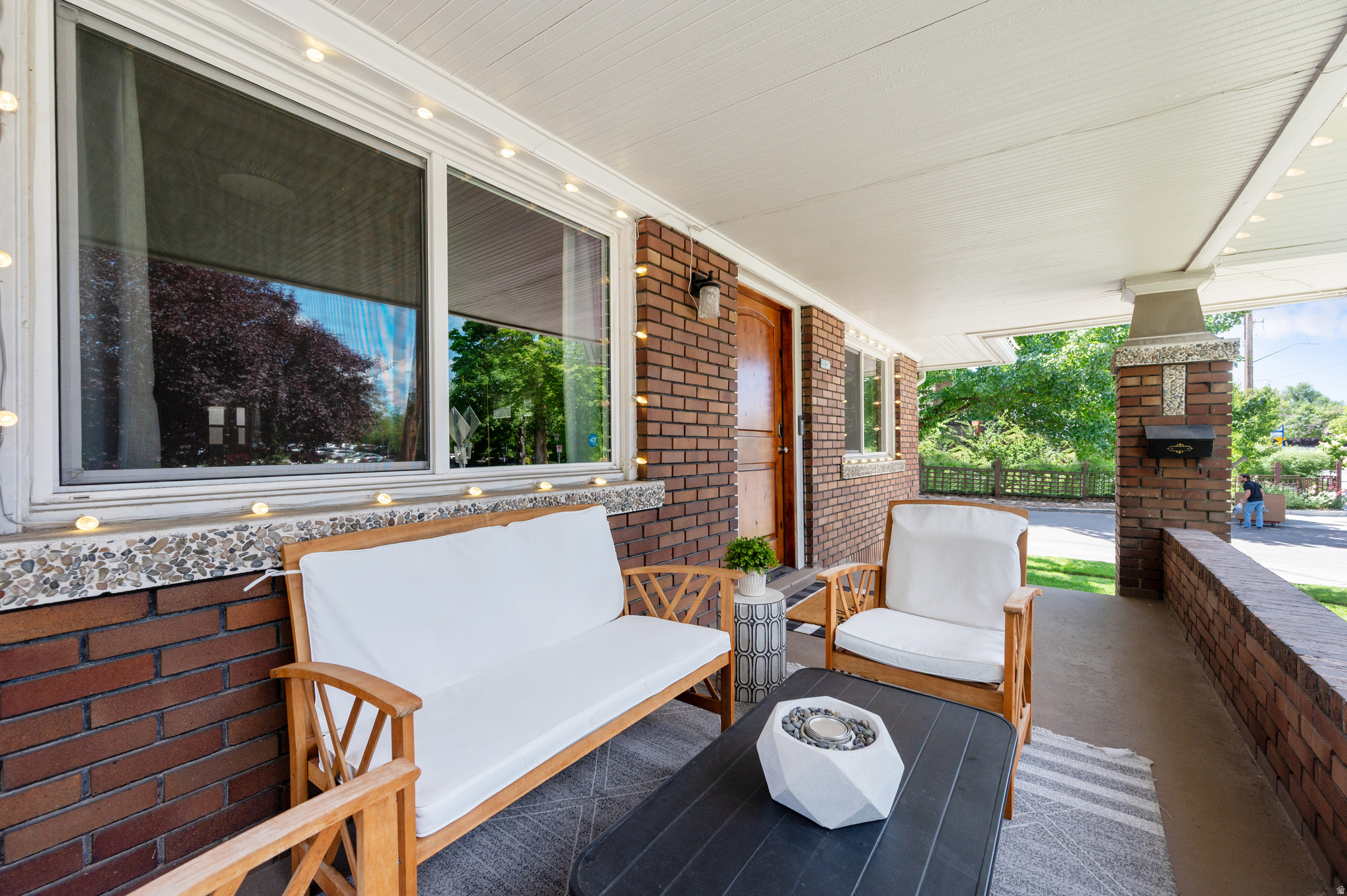 EAST BOULEVARD - Residential