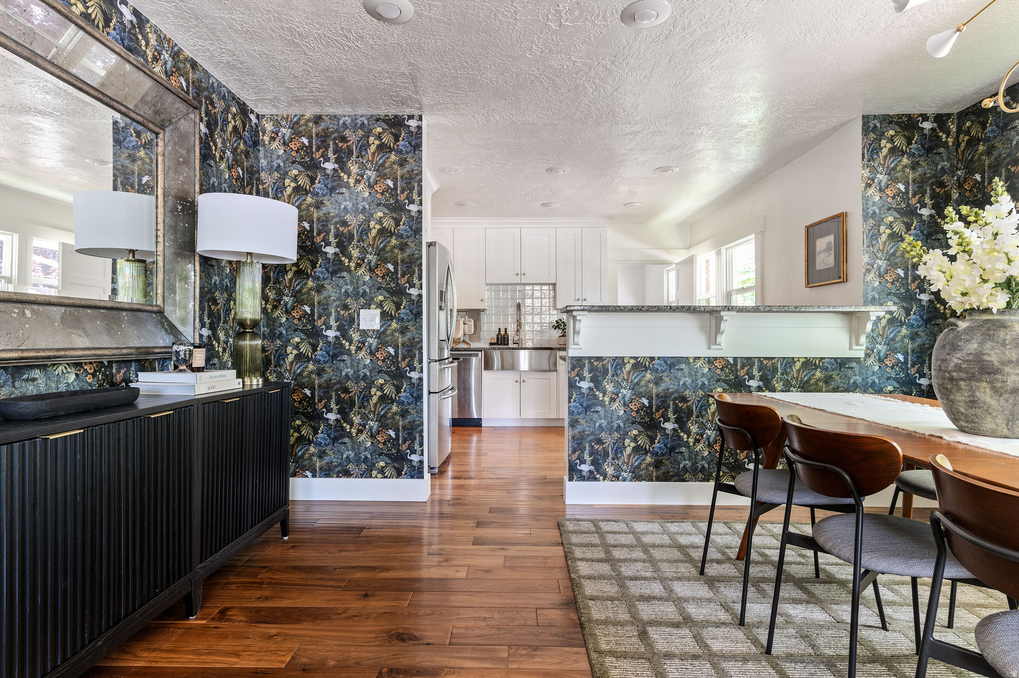 EAST BOULEVARD - Residential