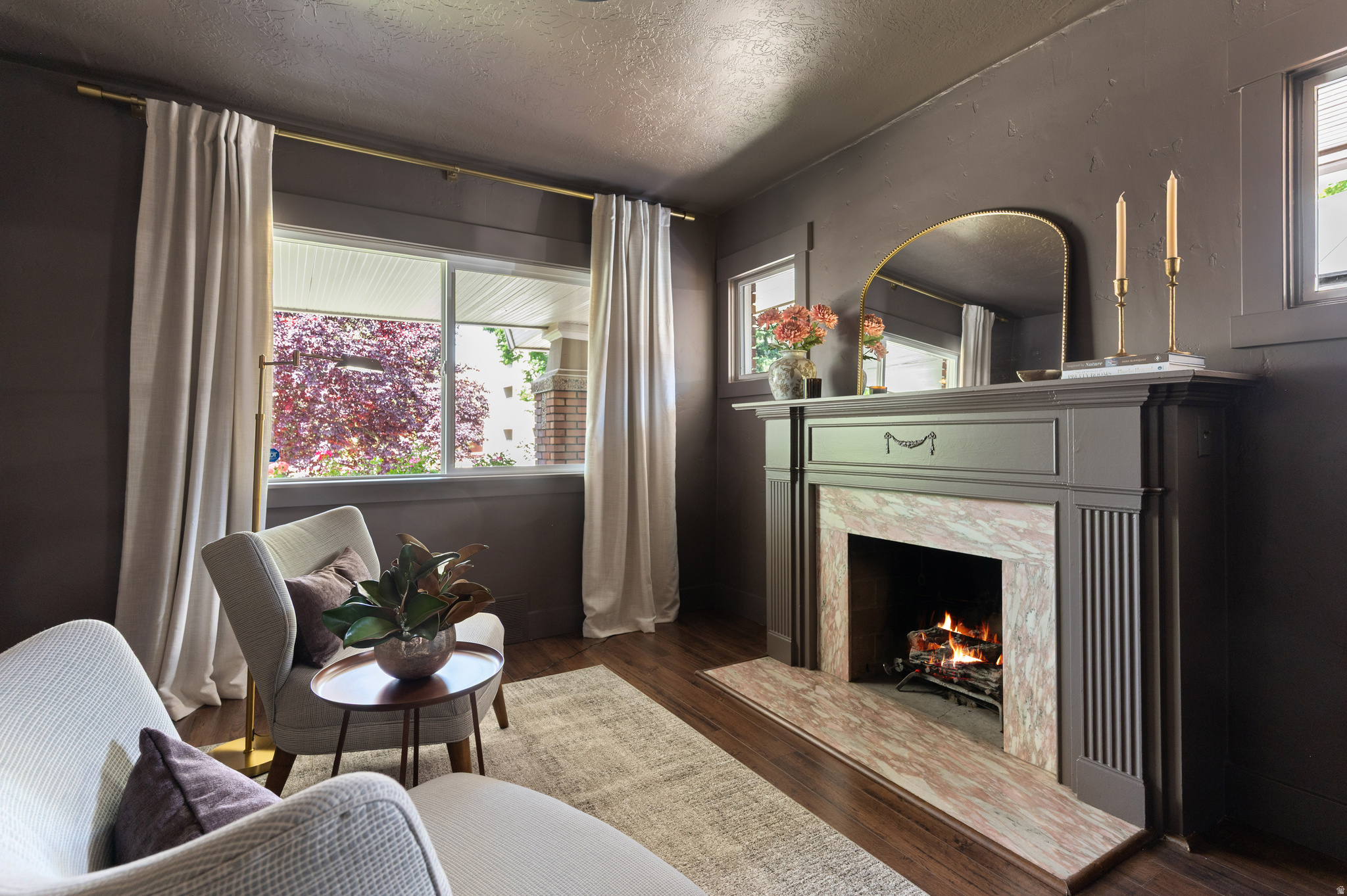 EAST BOULEVARD - Residential