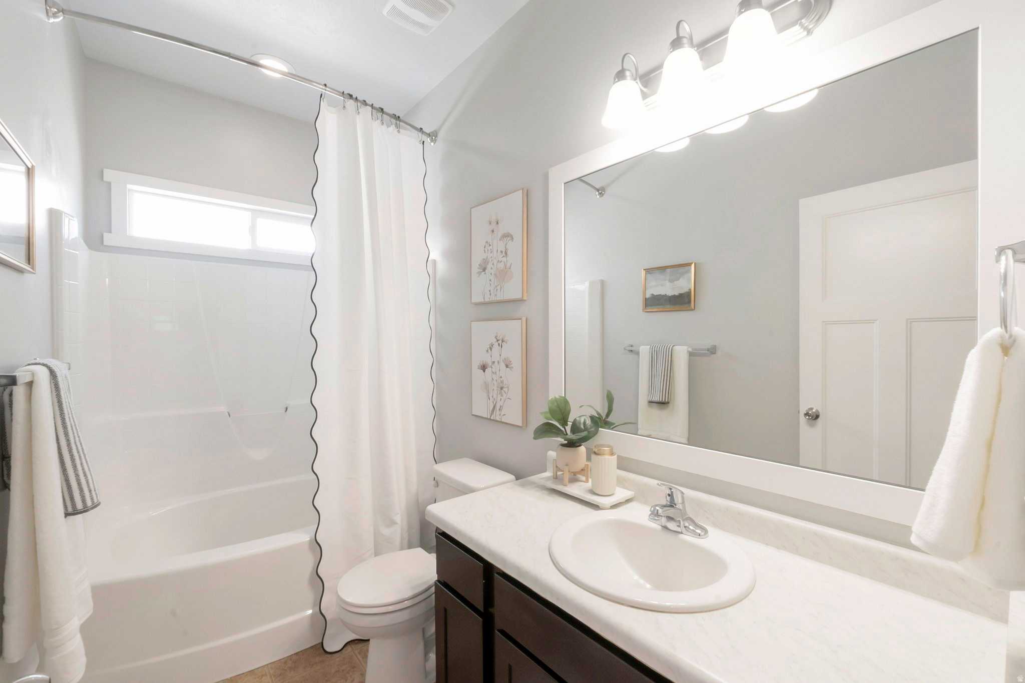 JORDAN WILLOWS - Residential