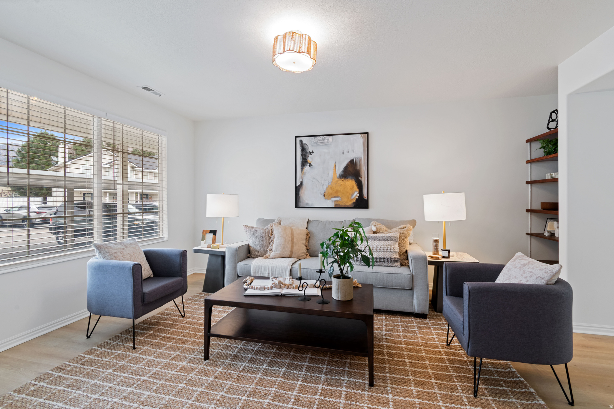 RIVERVIEW - Residential