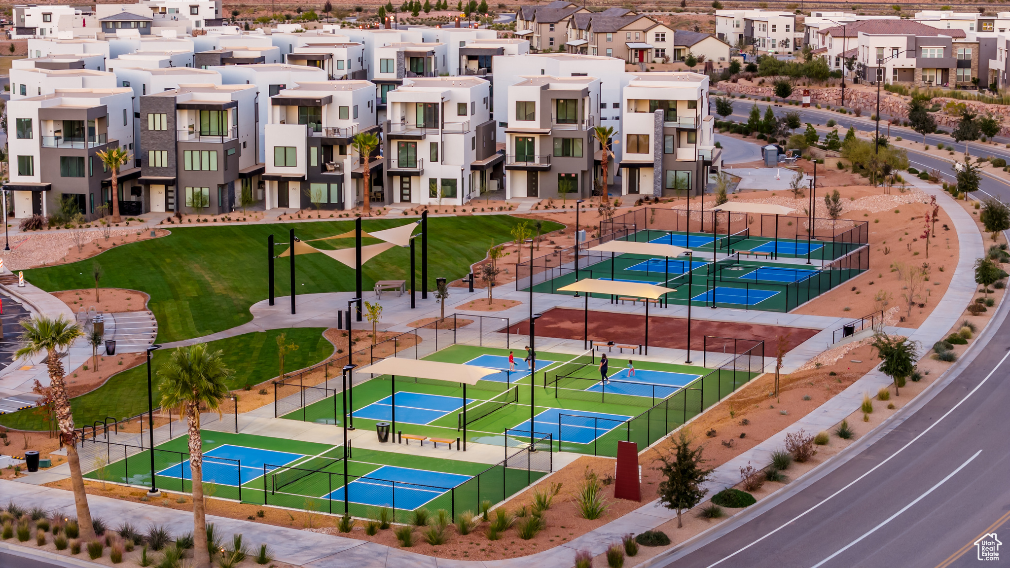 DESERT COLOR RESORT PH 2A 1ST AMD - Residential