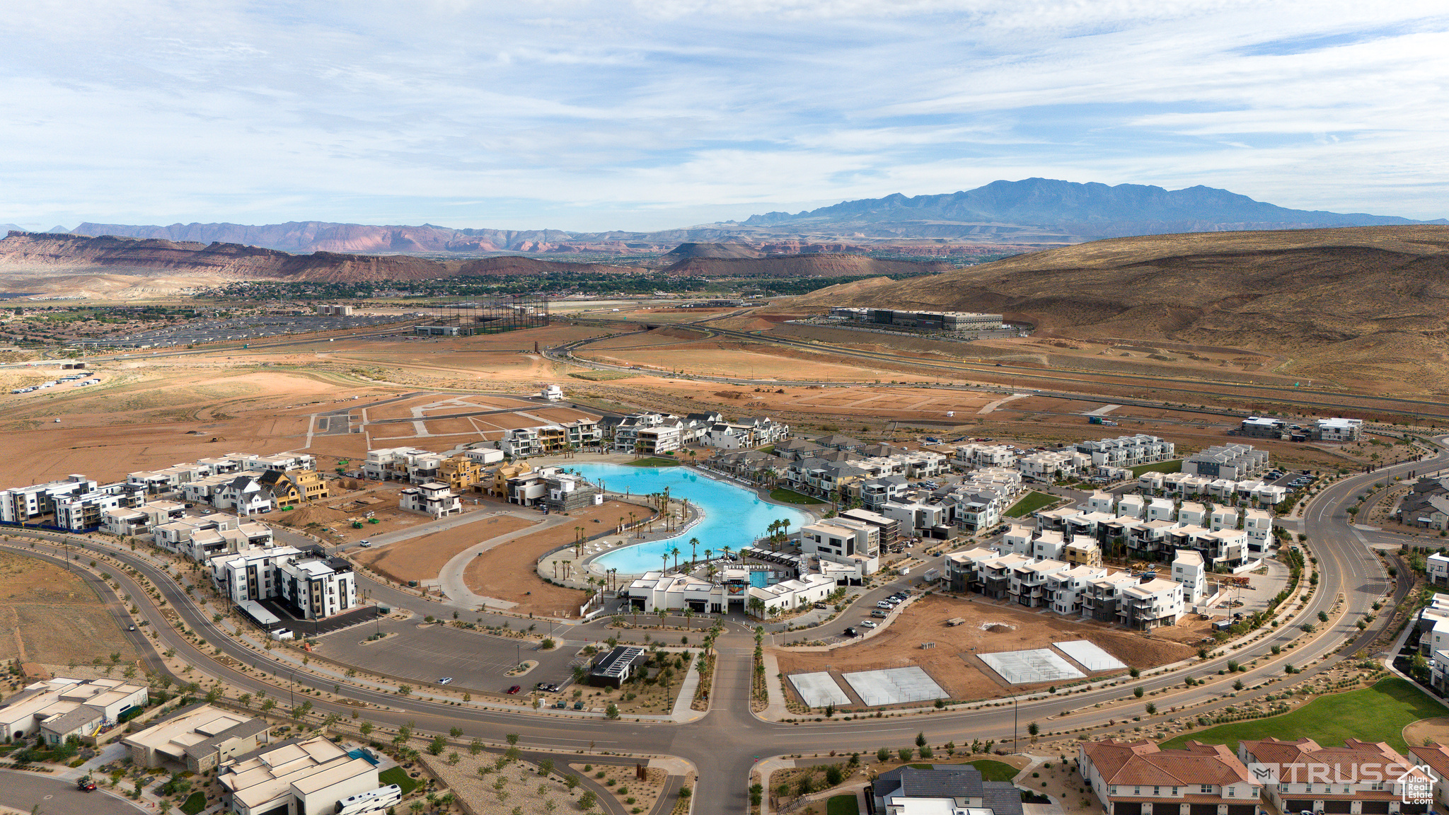 DESERT COLOR RESORT PH 2A 1ST AMD - Residential