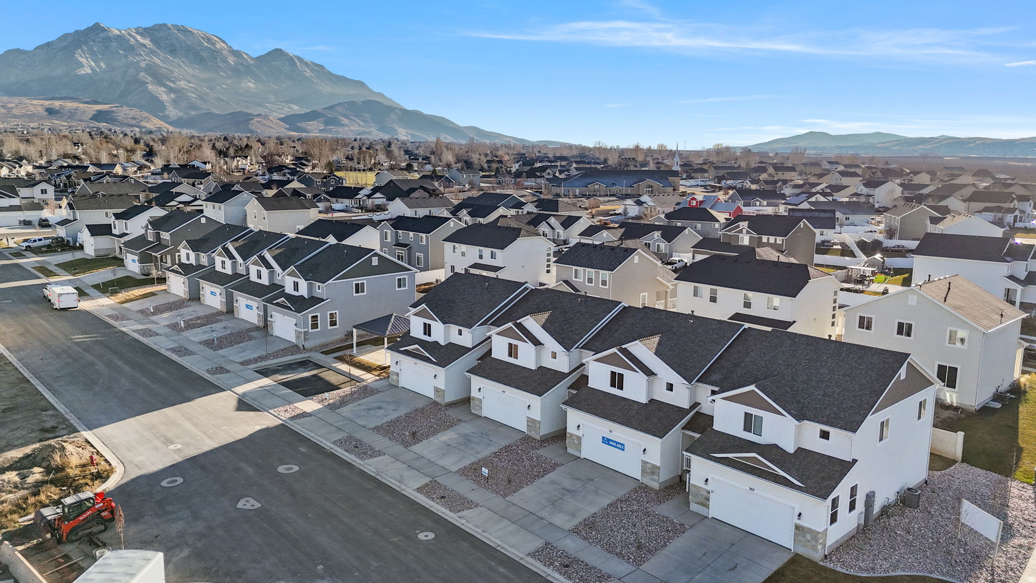 APPLE HOLLOW AT THE ORCHARDS - Residential