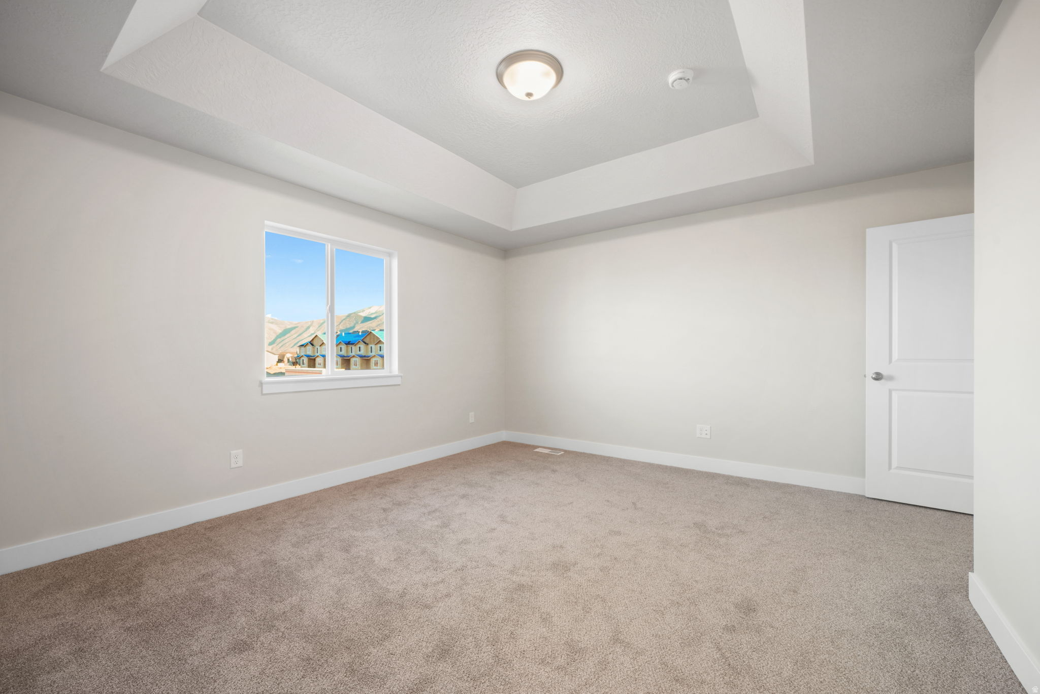 APPLE HOLLOW AT THE ORCHARDS - Residential