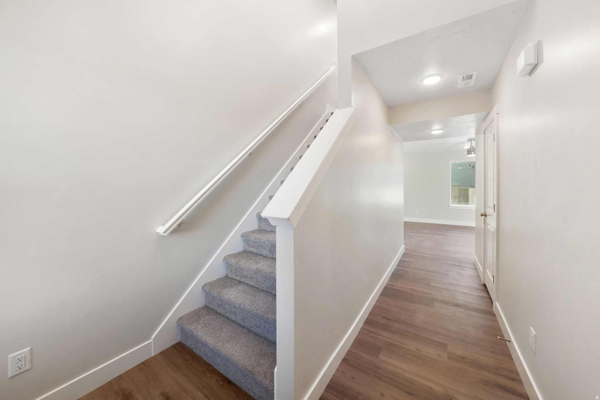 APPLE HOLLOW AT THE ORCHARDS - Residential