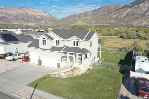 Tiny photo for 1368 N 200 E, Harrisville, UT 84404 (MLS # 2117820)