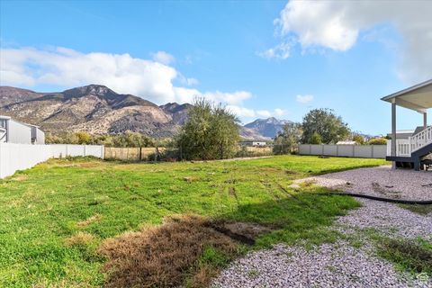 Tiny photo for 1368 N 200 E, Harrisville, UT 84404 (MLS # 2117820)