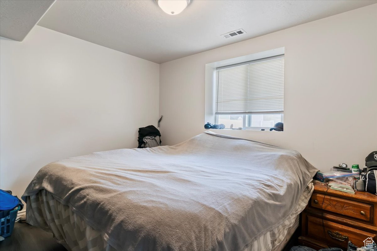 PLUSH NEST - Residential