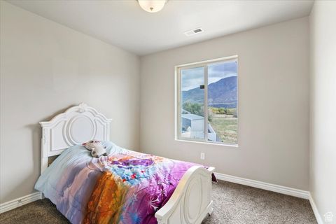Tiny photo for 1368 N 200 E, Harrisville, UT 84404 (MLS # 2117820)