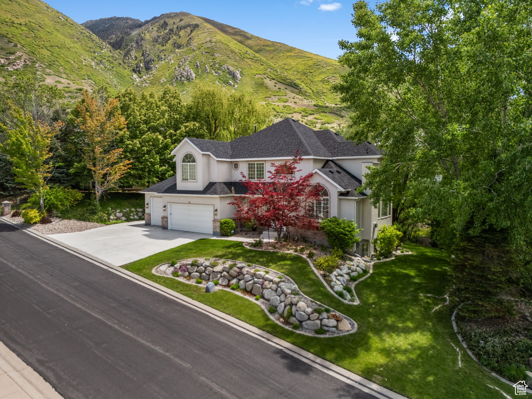 2016 E Graystone Ln, Draper, Utah image 2