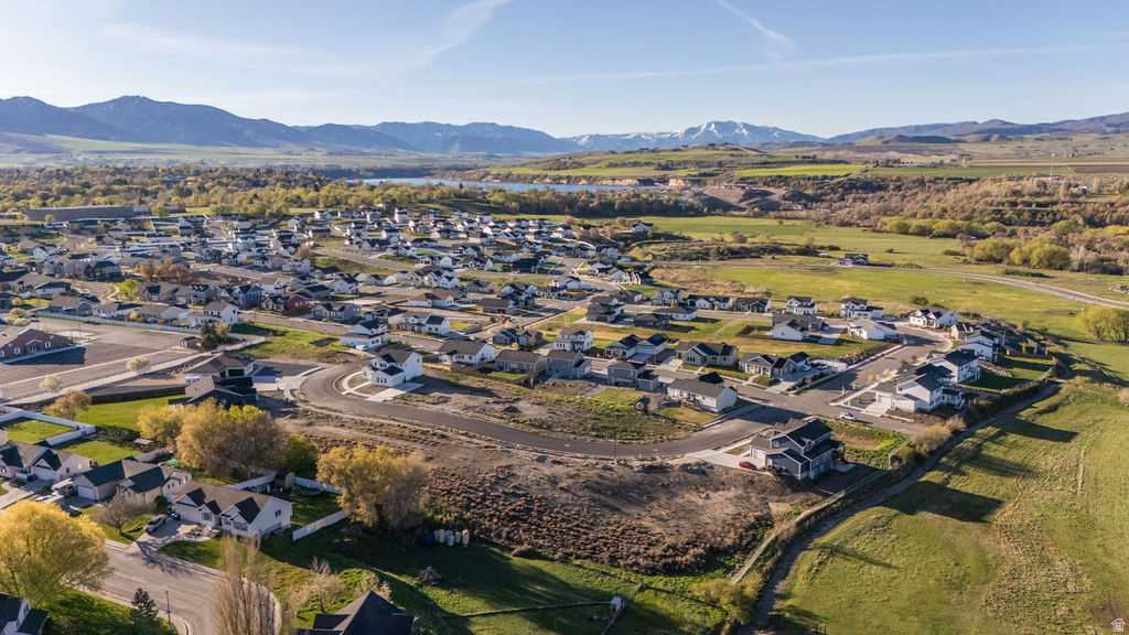 MT STERLING FARMS - Land