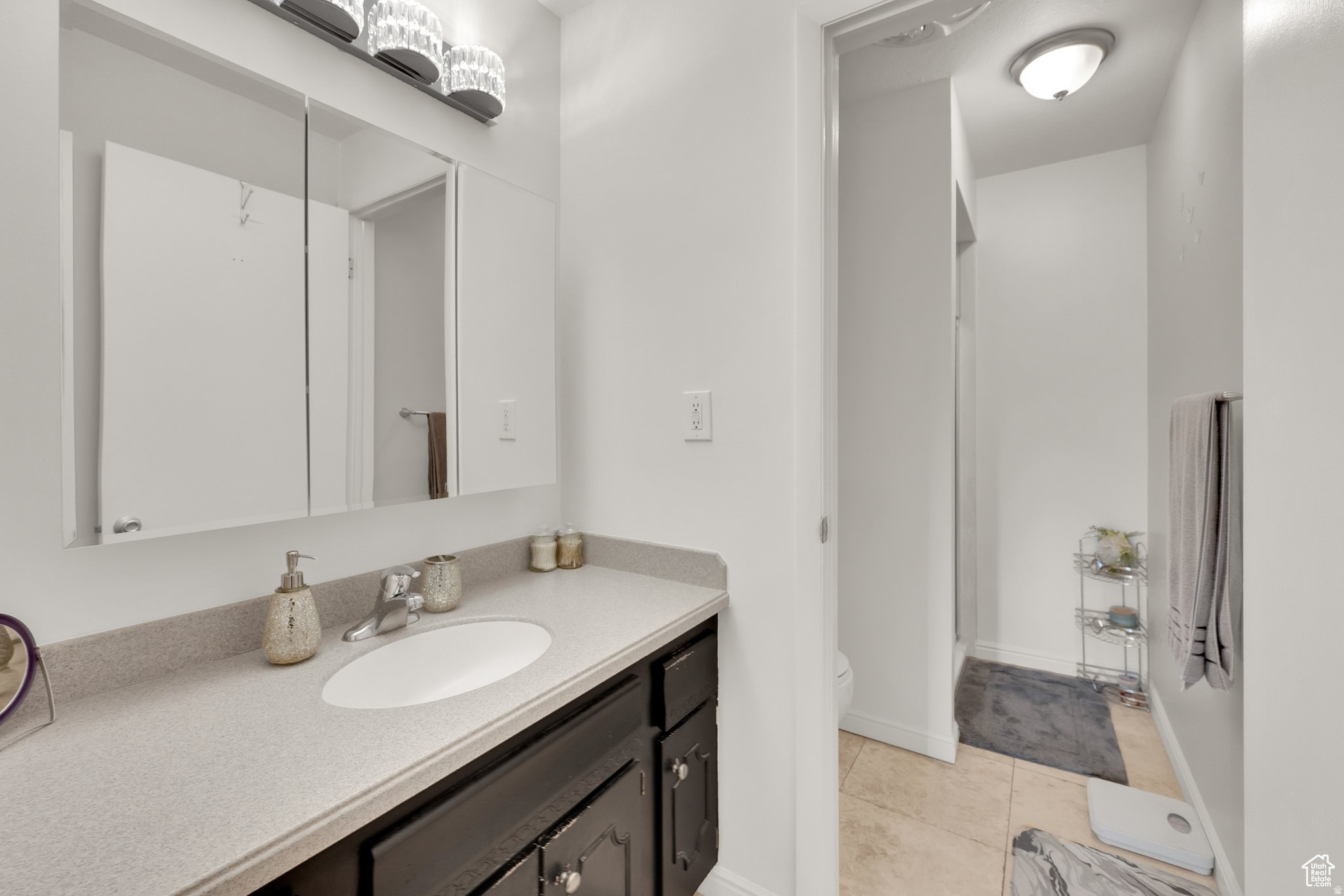 EMERALD HILLS - Residential