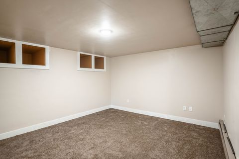 Tiny photo for 265 E 600 N, Mapleton, UT 84664 (MLS # 2141070)