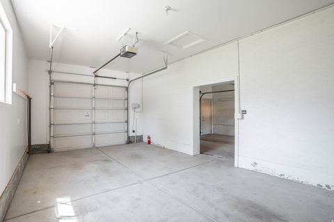 Tiny photo for 265 E 600 N, Mapleton, UT 84664 (MLS # 2141070)