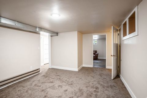 Tiny photo for 265 E 600 N, Mapleton, UT 84664 (MLS # 2141070)