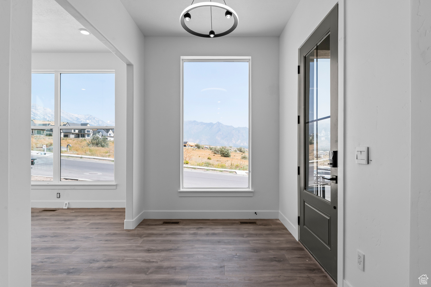 INVERNESS BY D.R. HORTON - Residential