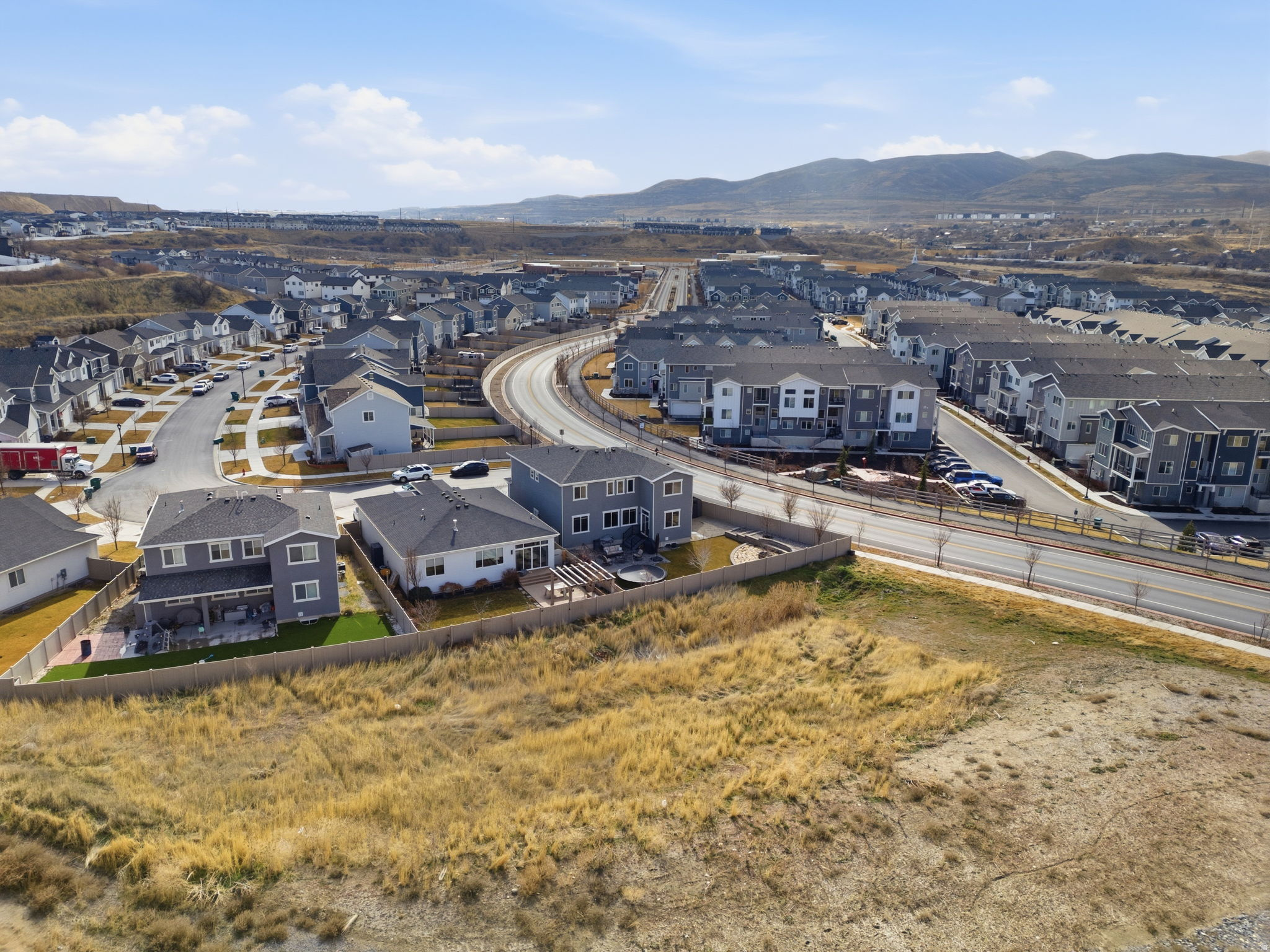 DAY RANCH ESTATES - Residential